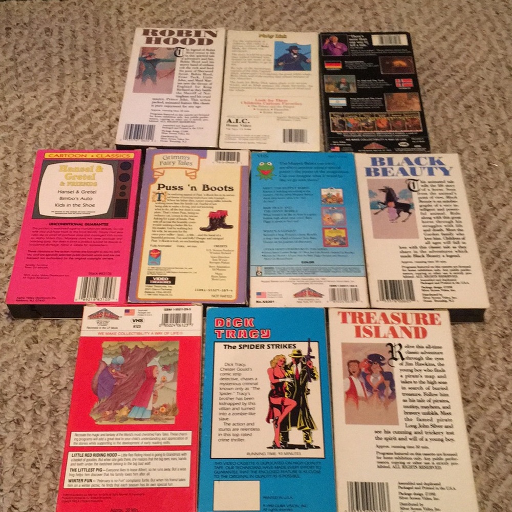 Vintage set of 10 children’s videos - Picture 2 of 3